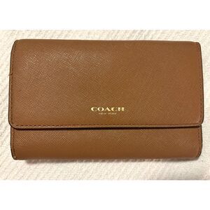 EUC Coach Saffiano Crossgrain Leather Tri-Fold Wallet, Honey Brown, 6" x 4"